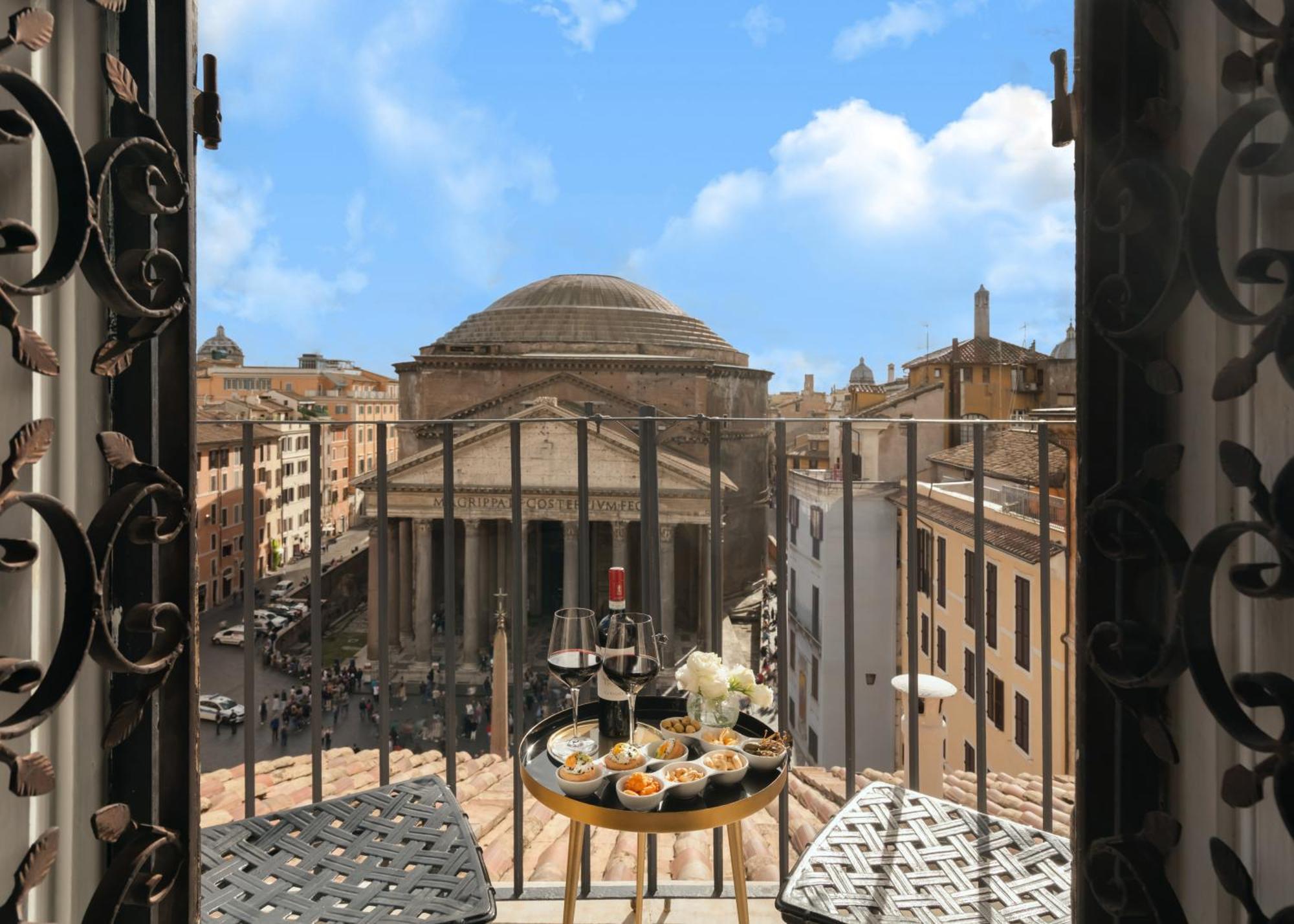 Antico Del Sole Al Pantheon